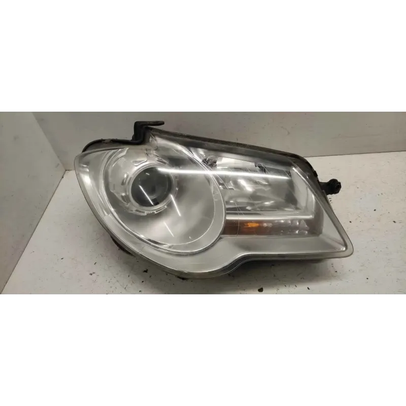 Phare droit volkswagen touran 1t