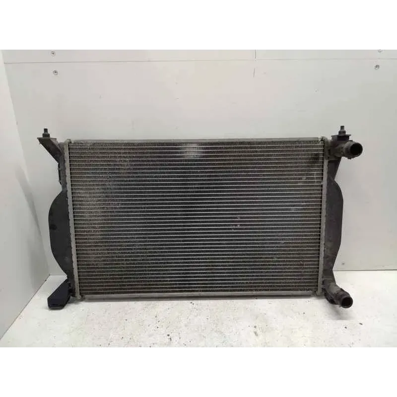 Radiateur eau audi a4 8e b6/b7