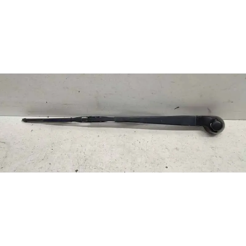 Bras essuie-glace arriere volkswagen golf 4 iv