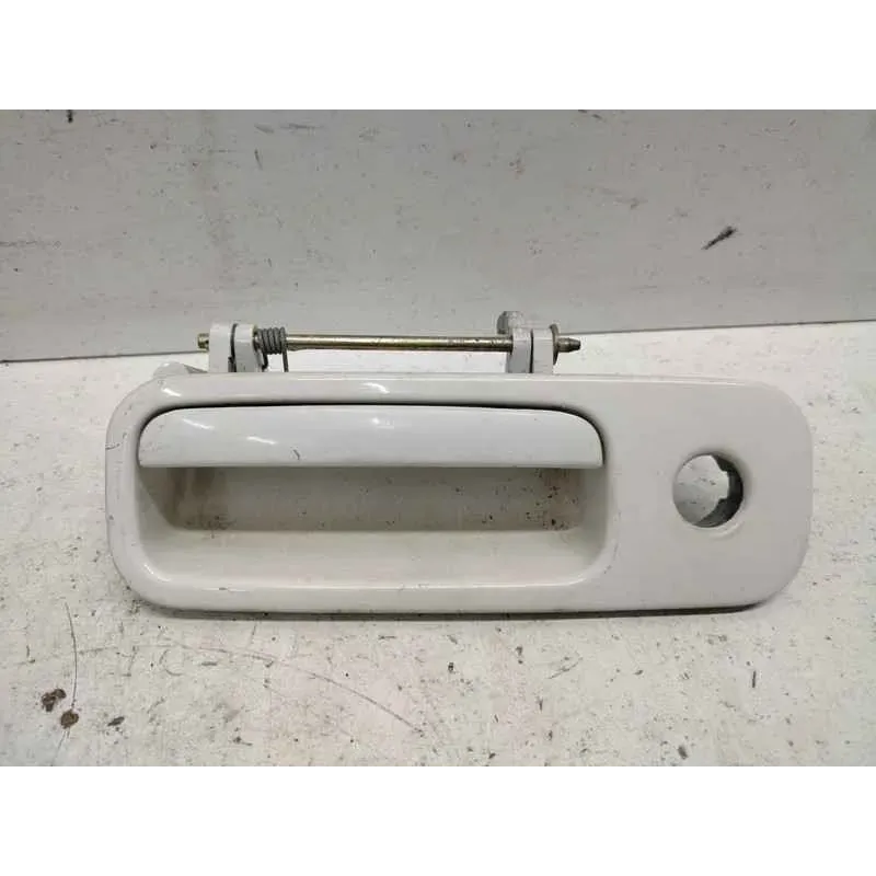 Poignee malle hayon coffre volkswagen golf 4