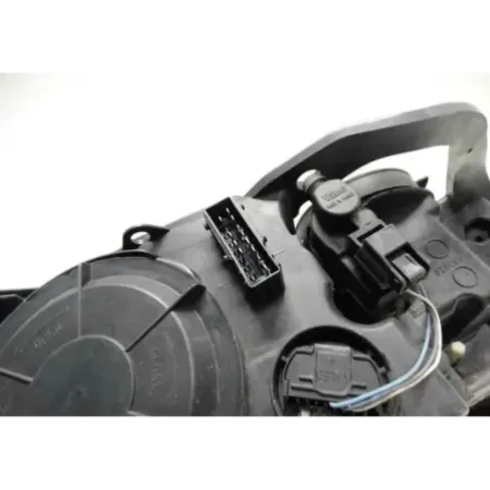 Phare droit citroen c5