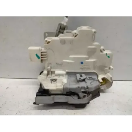 Serrure porte avant gauche audi q5