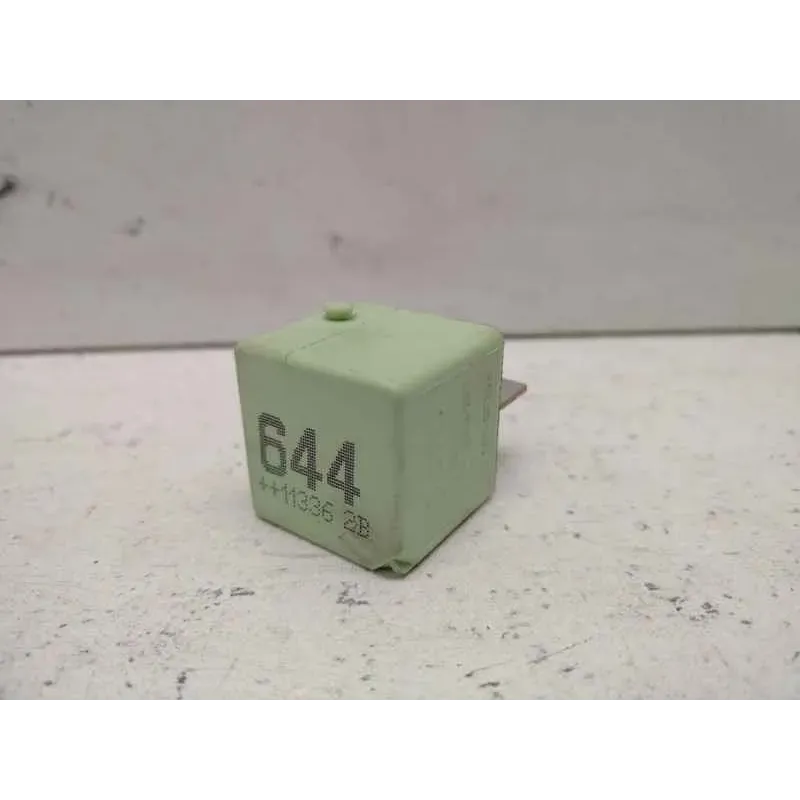 Relais audi a4 8k b8