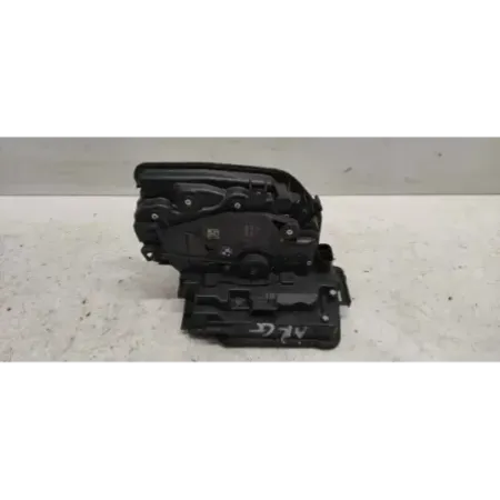Serrure porte arriere gauche bmw serie 2 f45/f46
