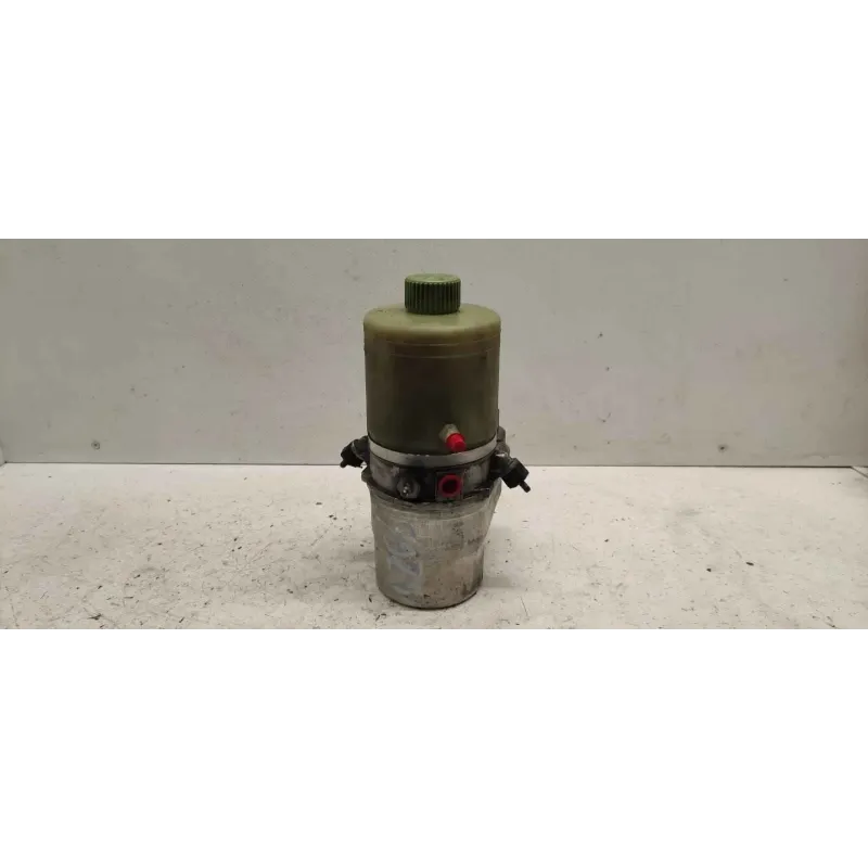 Pompe direction assistee volkswagen polo 9n iv