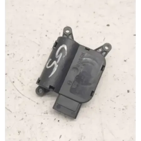 Moteur volet de chauffage volkswagen golf 5 v