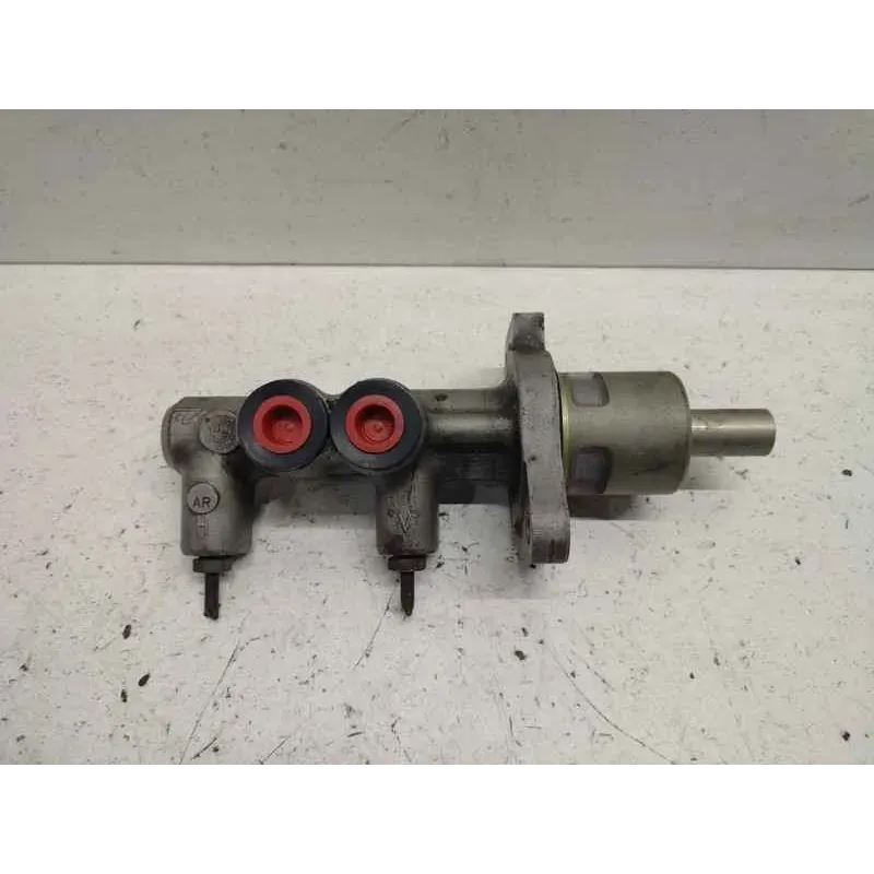 Maitre cylindre frein bmw serie 3 e36