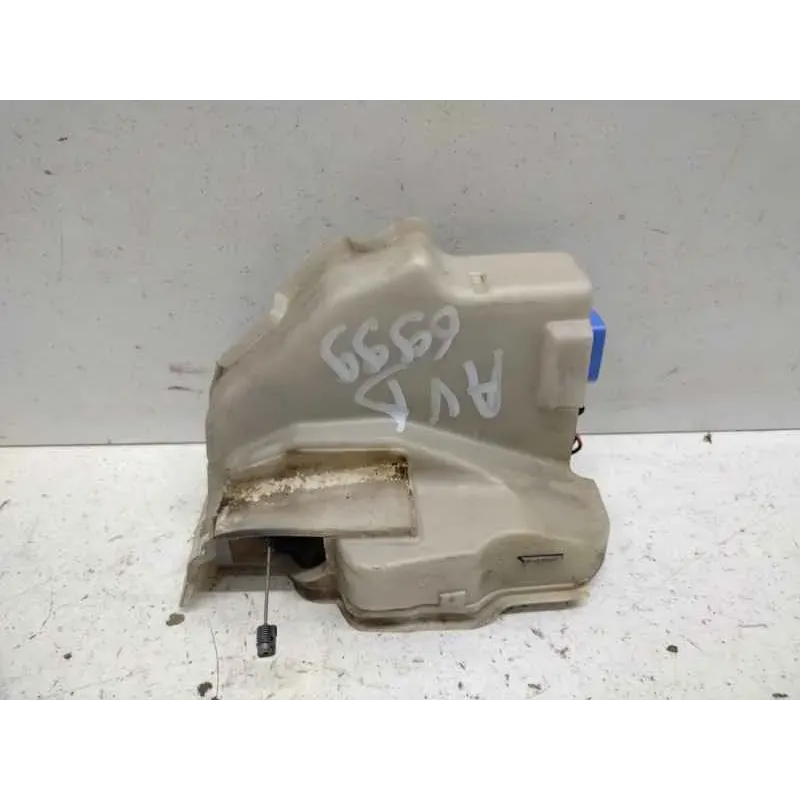 Serrure porte avant droit volkswagen golf 5 v