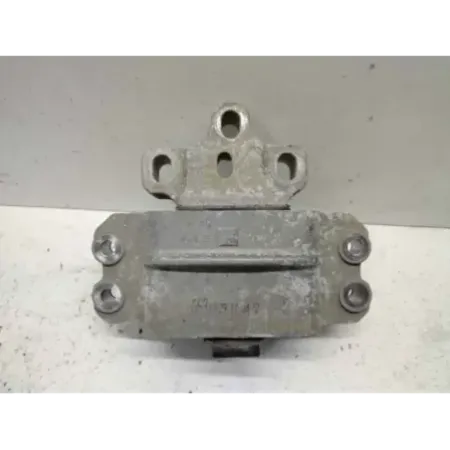 Support moteur volkswagen golf 5 v