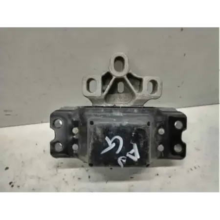Support moteur volkswagen golf 5 v