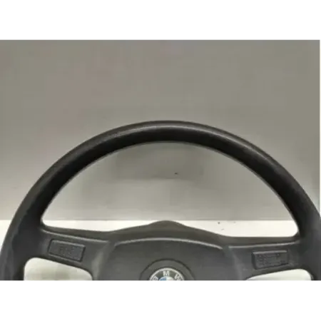 Volant direction bmw serie 3 e30