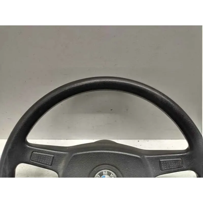Volant direction bmw serie 3 e30