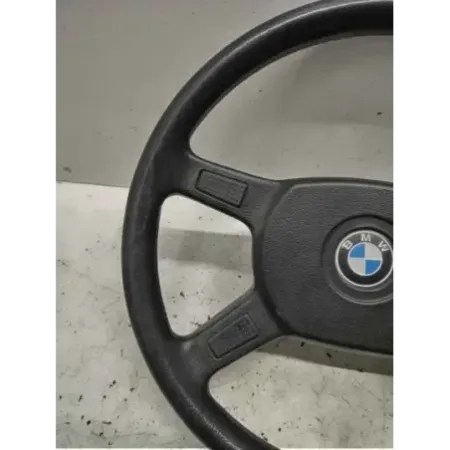 Volant direction bmw serie 3 e30
