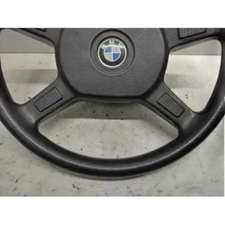 Volant direction bmw serie 3 e30