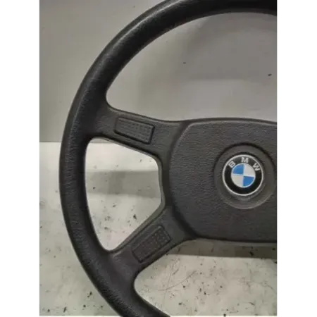 Volant direction bmw serie 3 e30