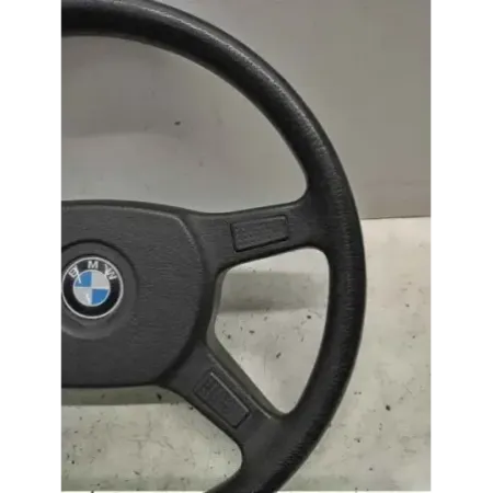 Volant direction bmw serie 3 e30