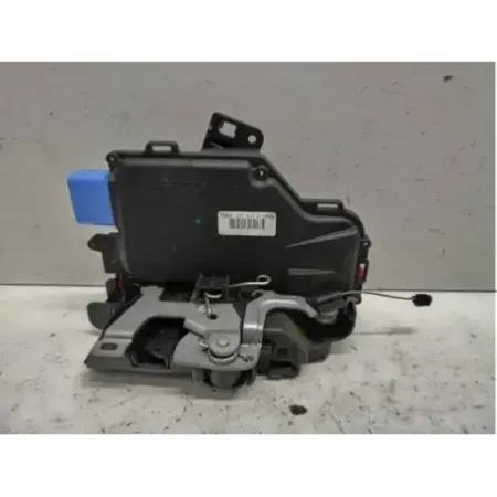 Serrure porte avant gauche volkswagen golf 5 v