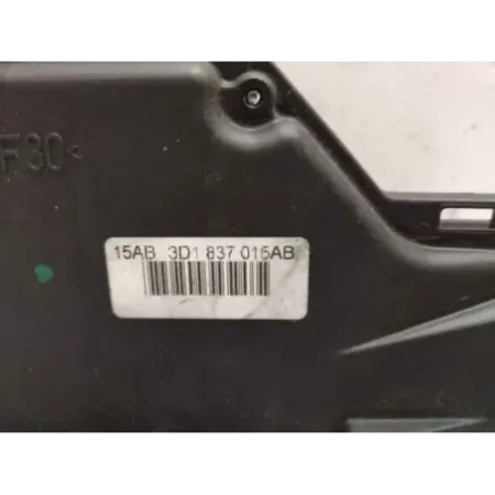 Serrure porte avant gauche volkswagen golf 5 v