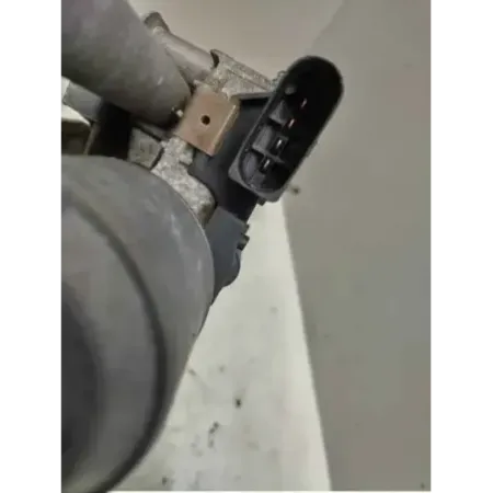 Moteur essuie-glace avant volkswagen golf 5 v