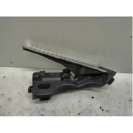 Pedale accelerateur volkswagen golf 5 v