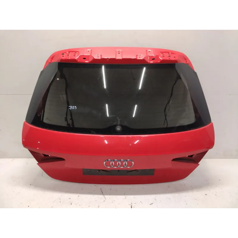 Malle / hayon / coffre audi a3 8v