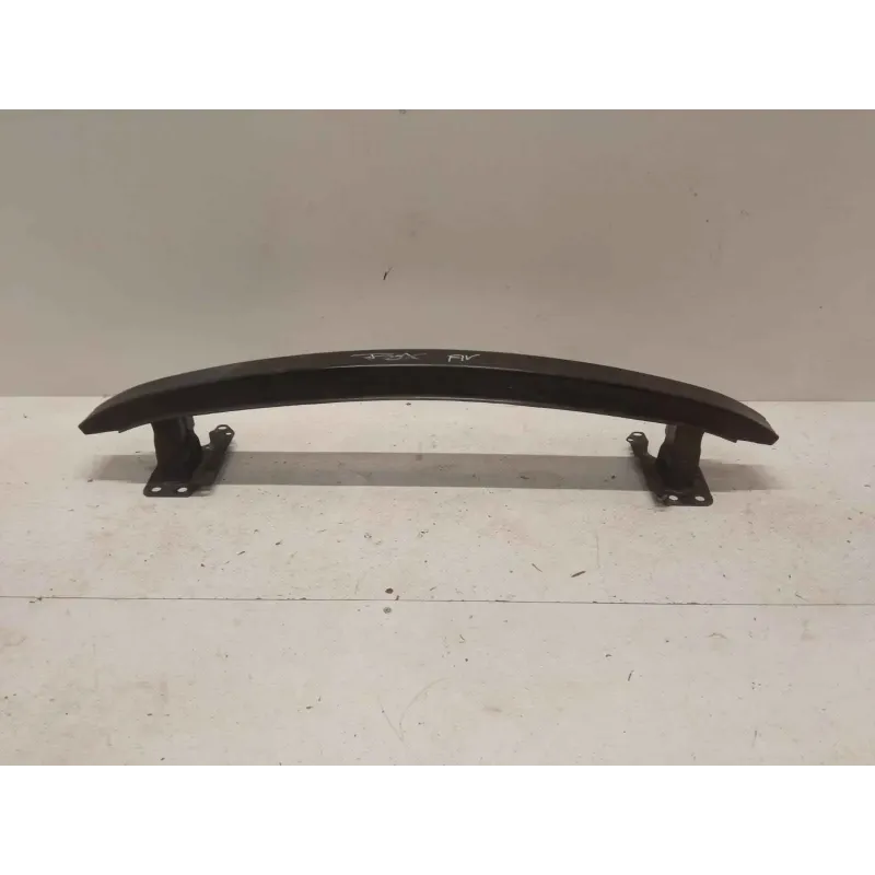 Renfort pare-choc avant