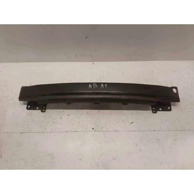 Renfort pare-choc avant