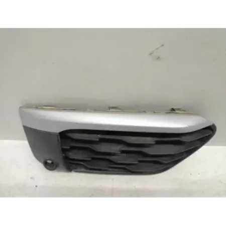 Grille de pare choc avant droit bmw x1 f48