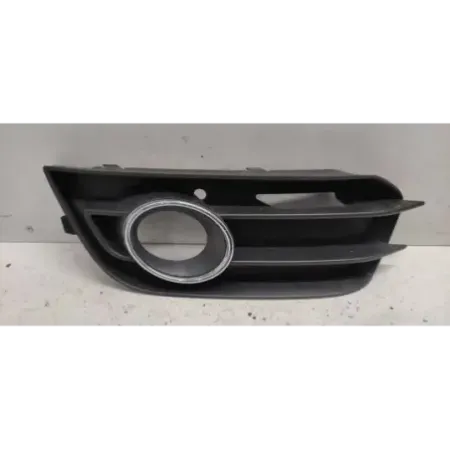 Grille de pare choc avant gauche audi a1 8x