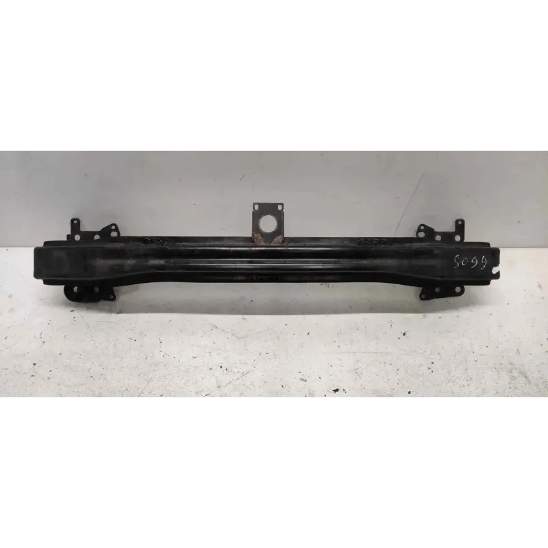 Renfort pare-choc avant volkswagen golf 5 v