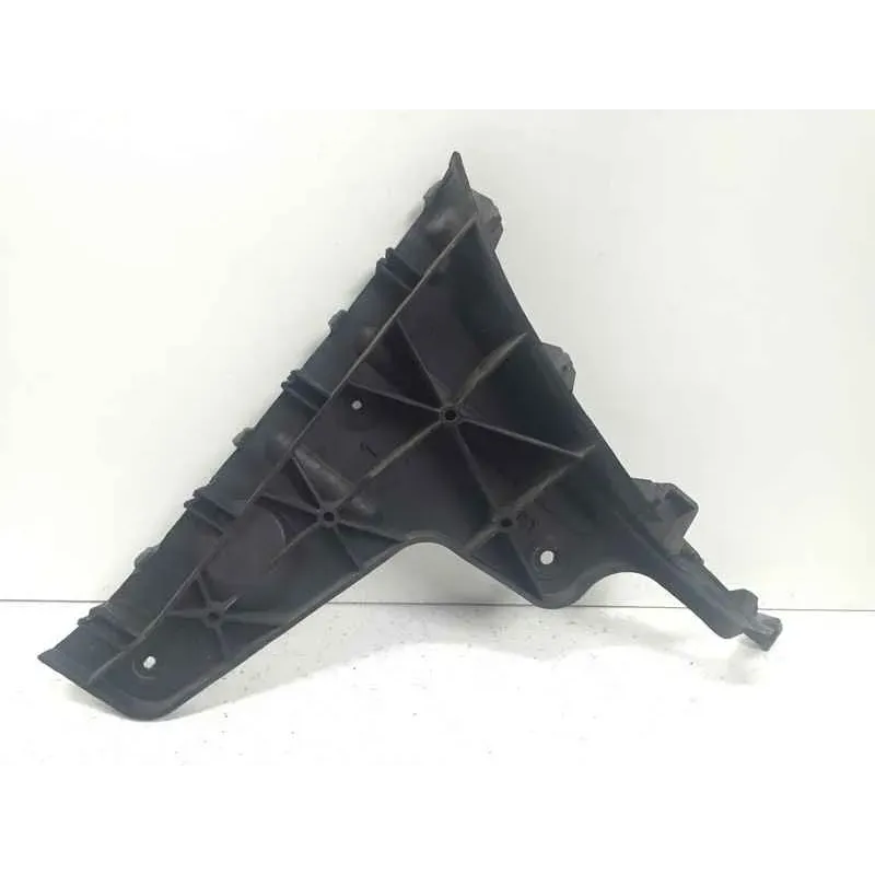 Support gauche pare-choc arriere audi a4 8e b6/b7