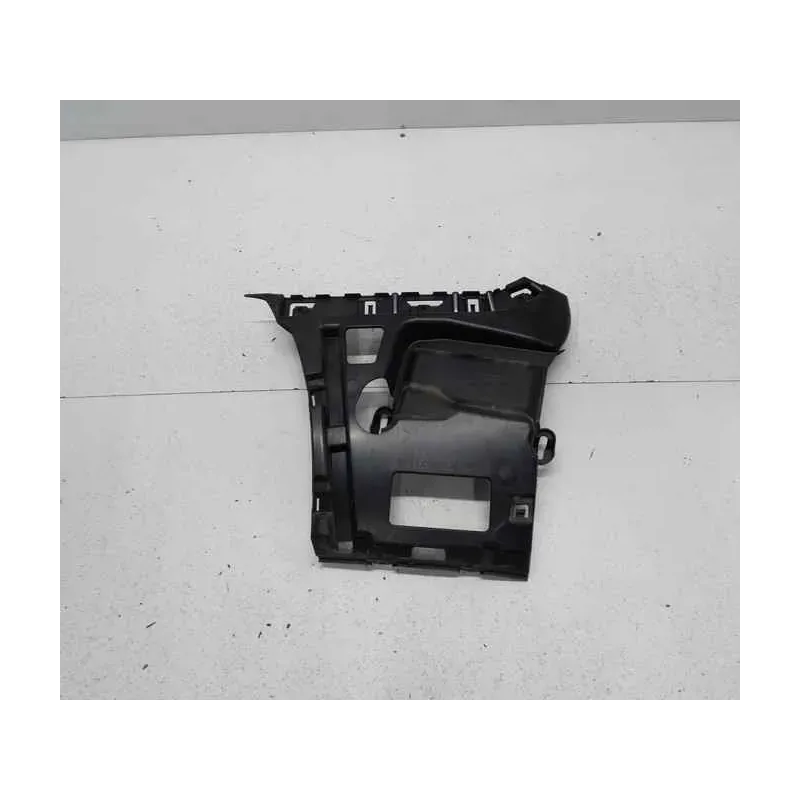 Support gauche pare-choc arriere bmw serie 3 f30/f31