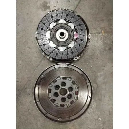 Kit embrayage / volant moteur opel zafira