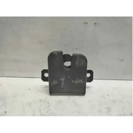 Serrure coffre arriere volkswagen golf 4 iv