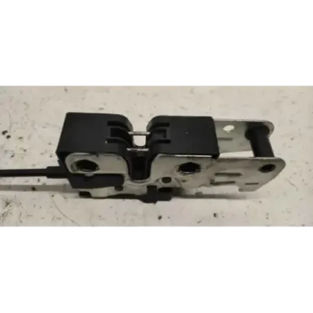 Serrure capot volkswagen golf 5 v