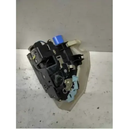 Serrure porte arriere droite volkswagen golf 5 v