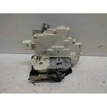 Serrure porte arriere gauche audi q5