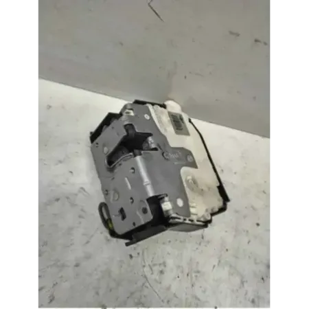 Serrure porte avant droit mini clubman r55
