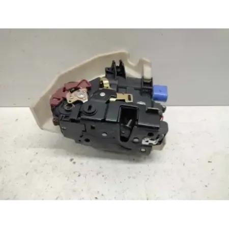 Serrure porte arriere gauche volkswagen golf 5 v