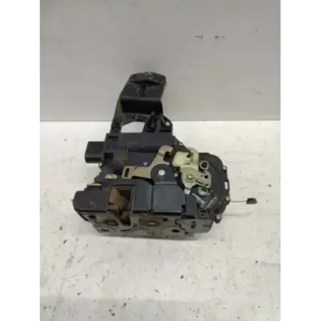 Serrure porte avant droit volkswagen golf 4 iv