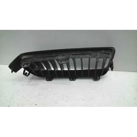 Calandre gauche bmw serie 3 f30/f31