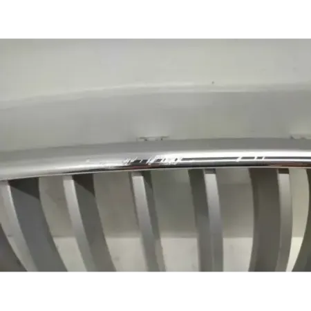 Calandre droit bmw x3