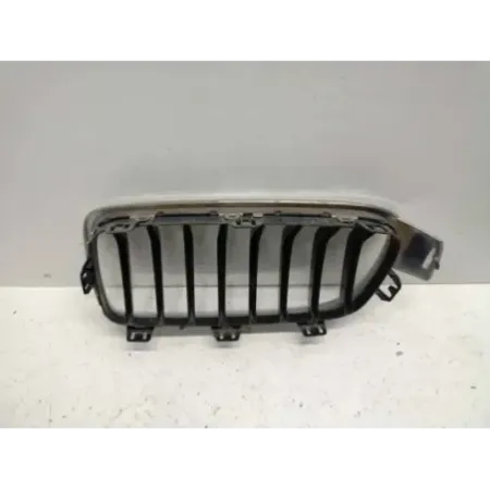 Calandre gauche bmw serie 3 f30/f31