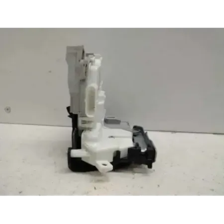 Serrure porte arriere gauche audi q2