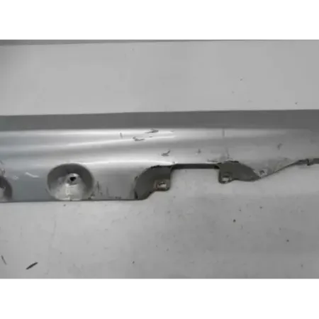 Bas de caisse gauche