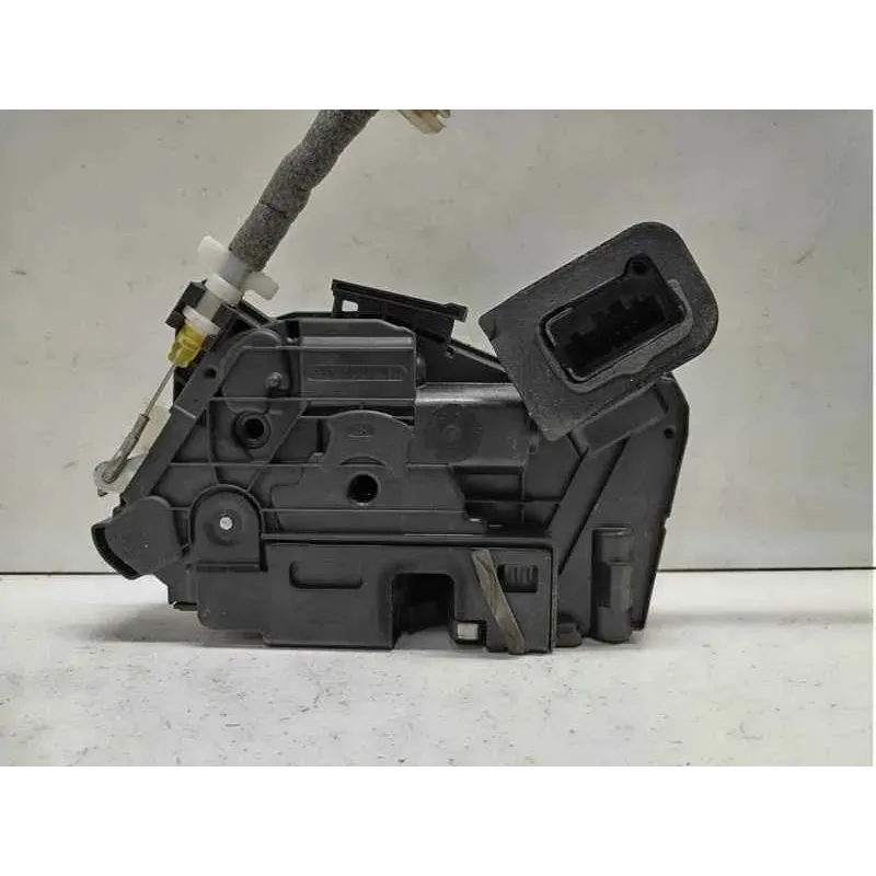 Serrure porte avant droit volkswagen golf 7 vii