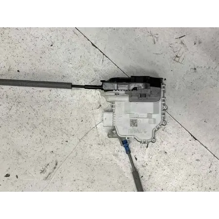 Serrure porte arriere droite audi q2