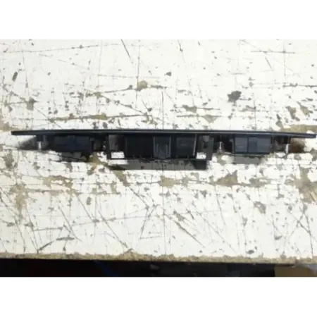 Poignee malle hayon coffre