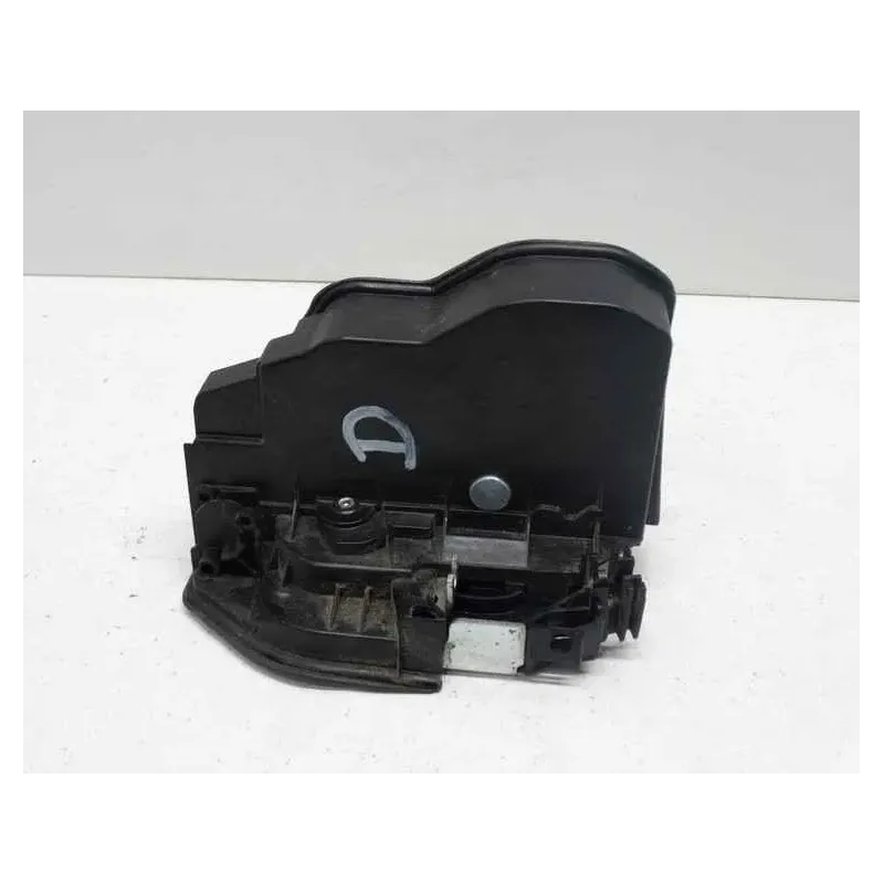 Serrure porte avant droit