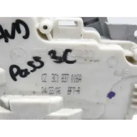 Serrure porte avant droit volkswagen passat 36 b7